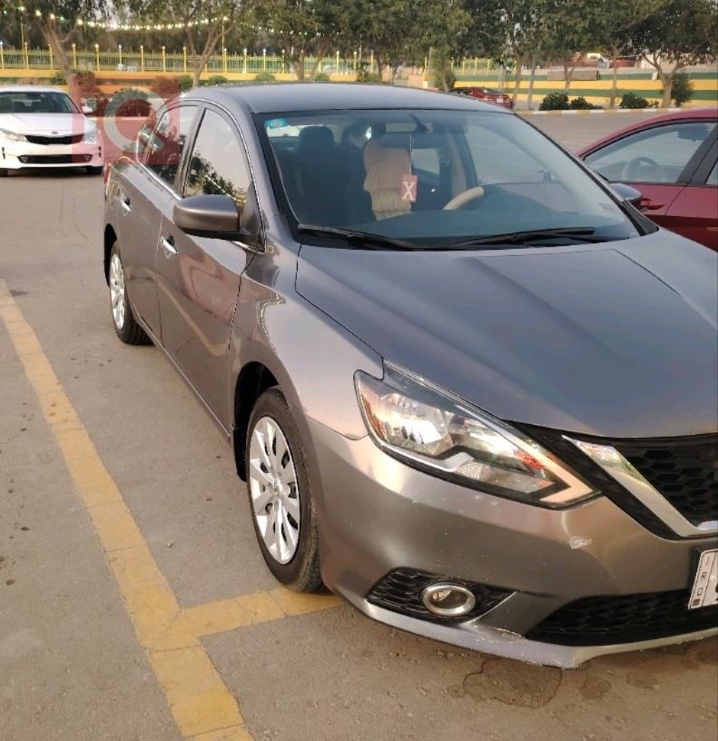 نيسان سنترا